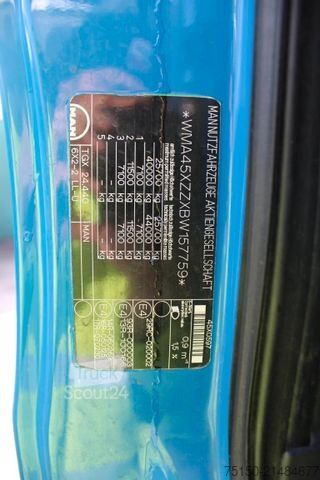 Samochód z wymienną zabudową MAN TGX 24.440 6x2 LL-U - JUMBO - Nr.: 759