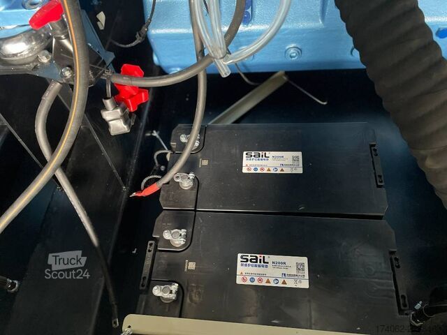 žvyras Baudouin 8M33G1000/5 - 1000 kVA Generator - DPX-19882