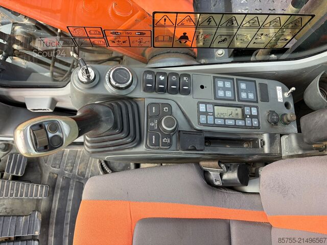 Auto Hariri Auto Hariri Auto Hariri