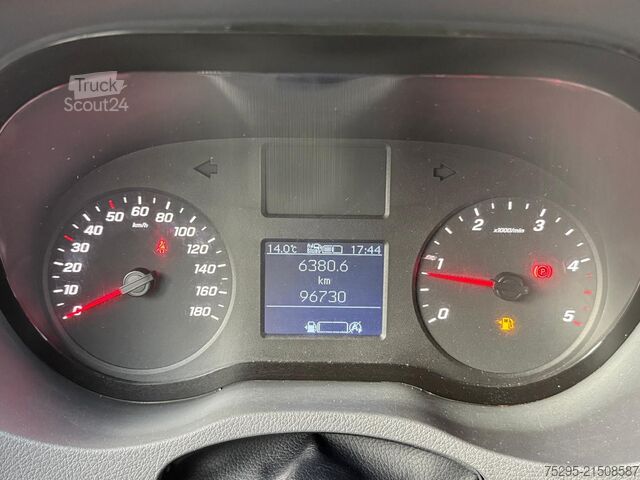 Véhicule utilitaire Mercedes-Benz Sprinter 316 hoch-lang Navi AHK Kamera TÜV12 27