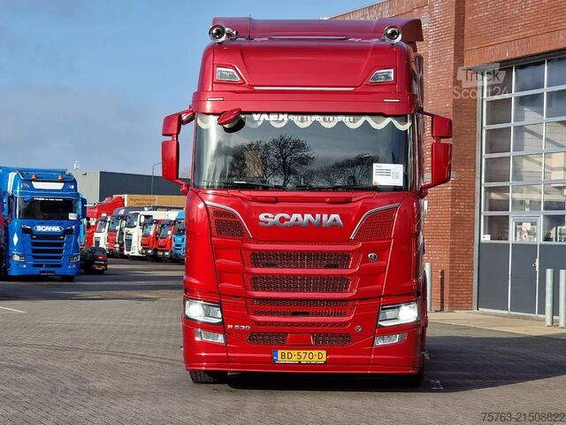 Standard-SZM Scania R530 V8 NGS - R6X2 - full air - retarder - new ...