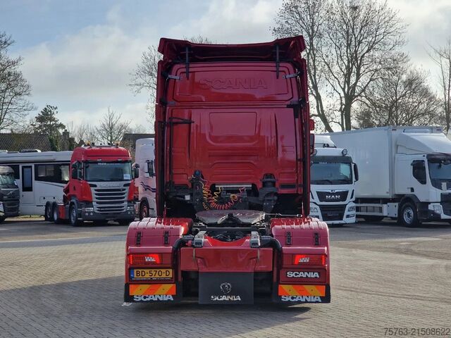 Standard-SZM Scania R530 V8 NGS - R6X2 - full air - retarder - new ...