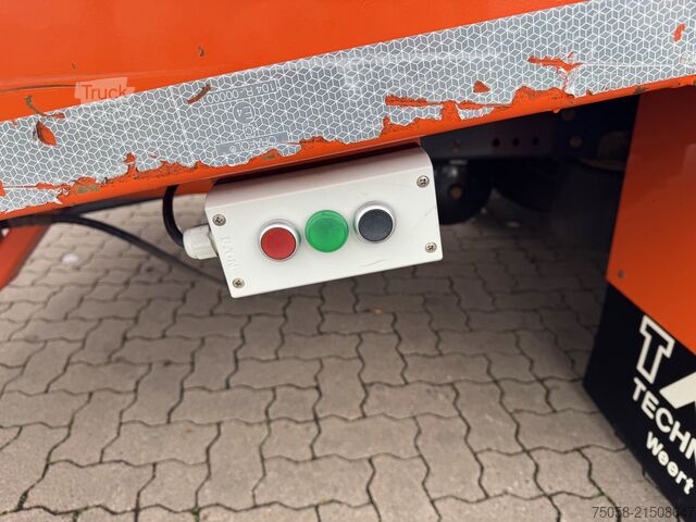 Baumaschinentransporter Iveco EUROCARGO 120-190 - 170 TKm - Baumascctr