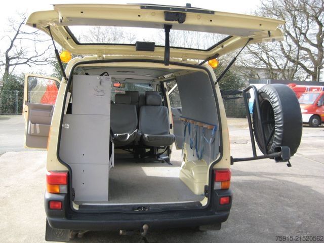 Samochód strażacki VOLKSWAGEN T4 TDI syncro LR Einsatzfz. 6 Sitzer *48.000 KM*