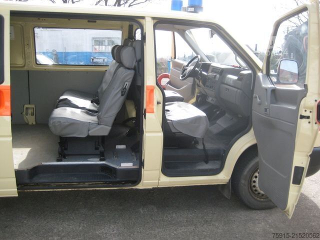 Samochód strażacki VOLKSWAGEN T4 TDI syncro LR Einsatzfz. 6 Sitzer *48.000 KM*
