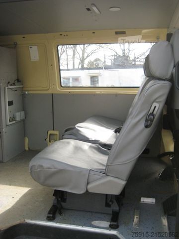 Samochód strażacki VOLKSWAGEN T4 TDI syncro LR Einsatzfz. 6 Sitzer *48.000 KM*