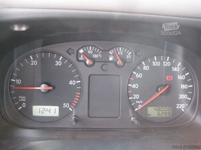 Samochód strażacki VOLKSWAGEN T4 TDI syncro LR Einsatzfz. 6 Sitzer *48.000 KM*