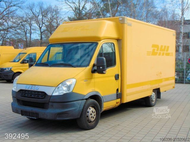 Transporter mit Koffer IVECO Daily 35 S 11 A / P Maxi Postkoffer REGALSYSTEM