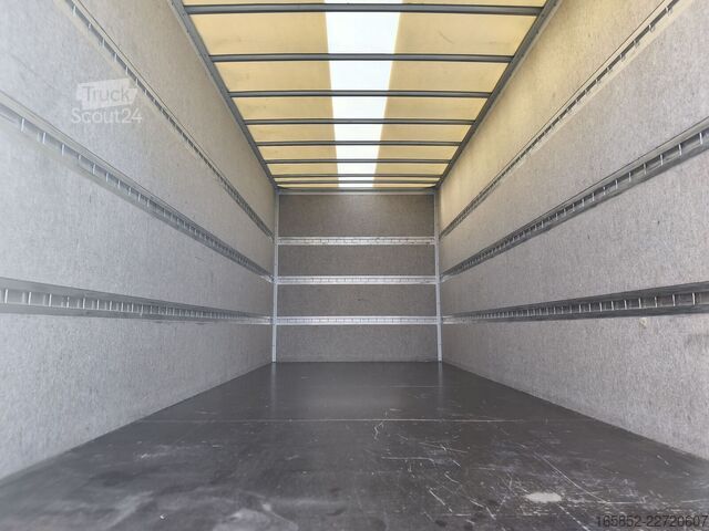 čemodāns MAN TGL 8.220 4x2 Euro 6D Möbel Koffer AHK Treppe (43)