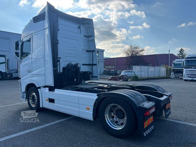 Стандартний тягач Volvo FH500  E6 Globetrotter Alufelgen Blatt Luft