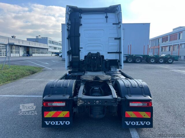 Стандартний тягач Volvo FH500  E6 Globetrotter Alufelgen Blatt Luft