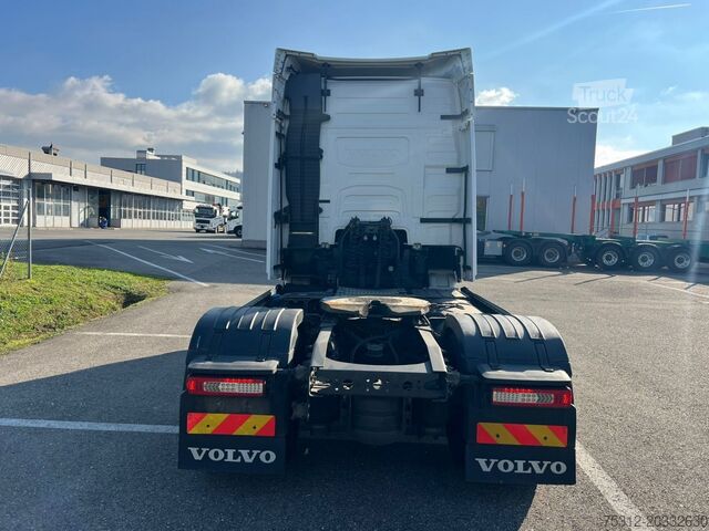 Стандартний тягач Volvo FH500  E6 Globetrotter Alufelgen Blatt Luft