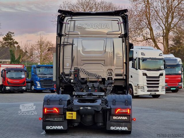 Standaard-SZM Scania 590S V8 NGS Highline 4x2 - Retarder - Night cli...