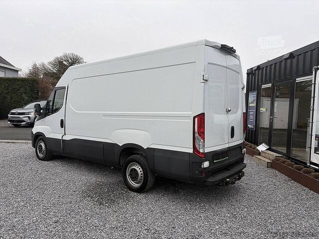 Break cu acoperiș înalt IVECO DAILY 35S14       L3H2 Automaat