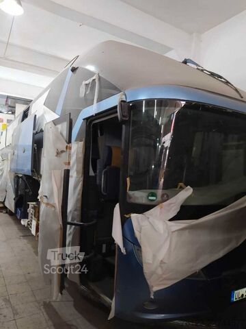 Autocaravana Neoplan Starliner 2 XXL Wohnbus Setra