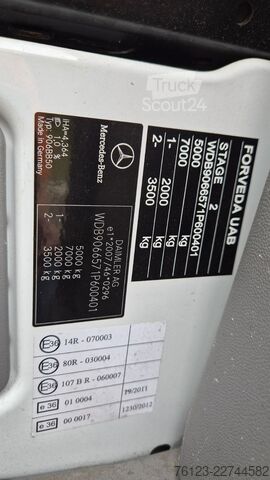 Minibus MERCEDES-BENZ Sprinter 516, Daily, Crafter