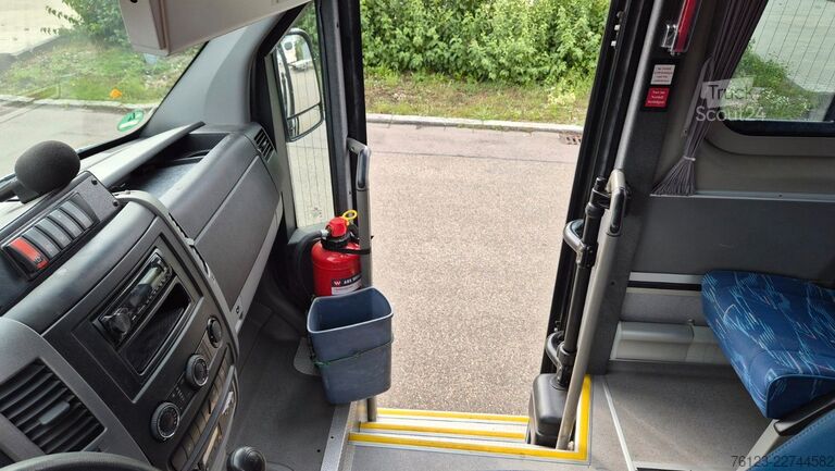 Minibus MERCEDES-BENZ Sprinter 516, Daily, Crafter