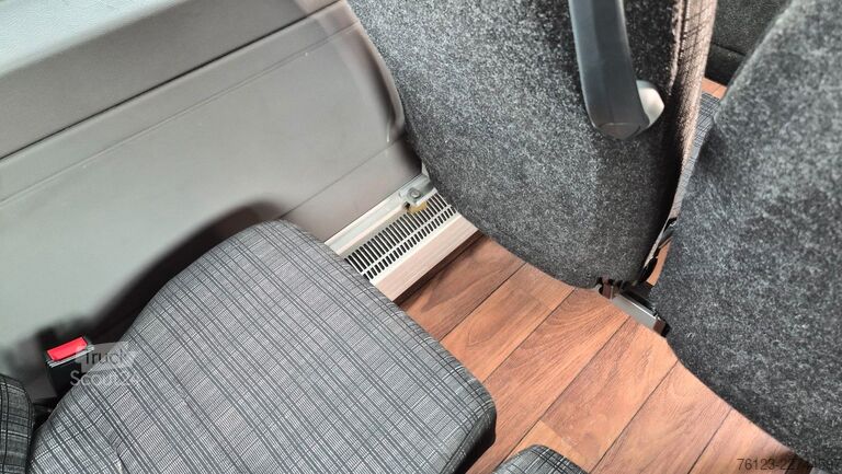 Минибус MERCEDES-BENZ Sprinter 516 Dortmund Ausbau 22 Sitze  Doppel AC
