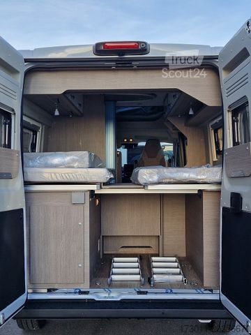 Camping-car PÖSSL Roadstar 600 L Automat Aufstelldach Modell 2026