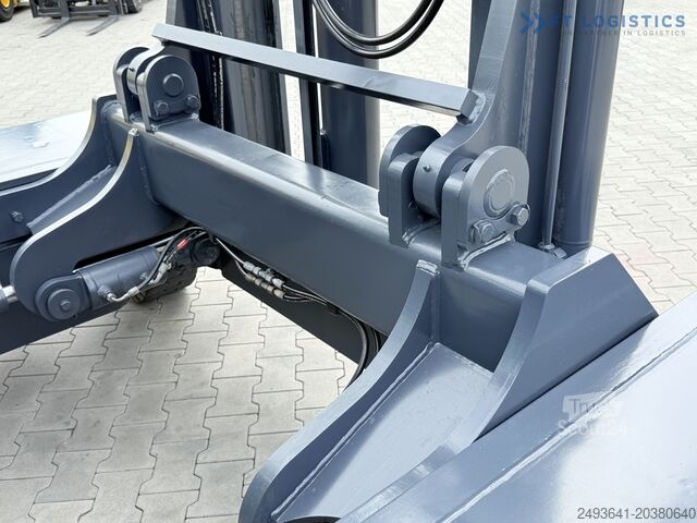 Vierwegheftruck Combilift C8000 / GAS / DUPLEXX 4700 / FREE LIFT