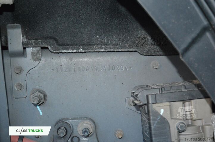 Standard dragbilsenhet VOLVO FH 460 Globetrotter XL i-Save SideSkirts