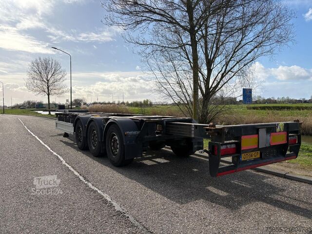 Транспорт на контейнери Renders 3AFCST08 Multichassis / Extendable / SAF Axles ...