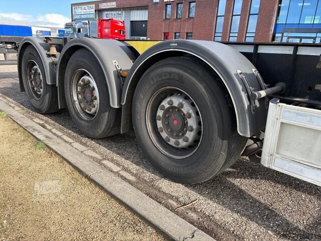 Транспорт на контейнери Renders 3AFCST08 Multichassis / Extendable / SAF Axles ...