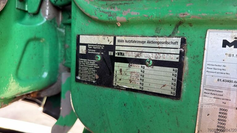 Šasija ar kabīni MAN 26.272 (MANUAL PUMP / POMPE MANUELLE / LAMES / ...