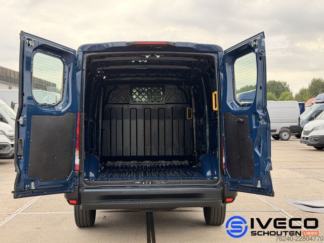 Iveco Daily 35S16V 2.3L 160 л.с. | L2H2 W3520 | Механическая коробка передач | Адаптивный круиз-конт Iveco Daily 35S16V 2.3L 160pk | L2H2 W3520 | Handgesc...