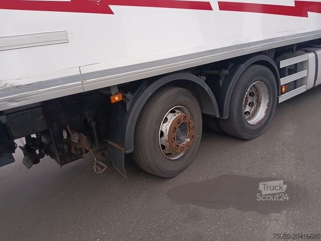 Šaldytuvas sunkvežimis VOLVO FM13-460 EEV 6x2R CarrierSupra550 7,3m LBW1.5t