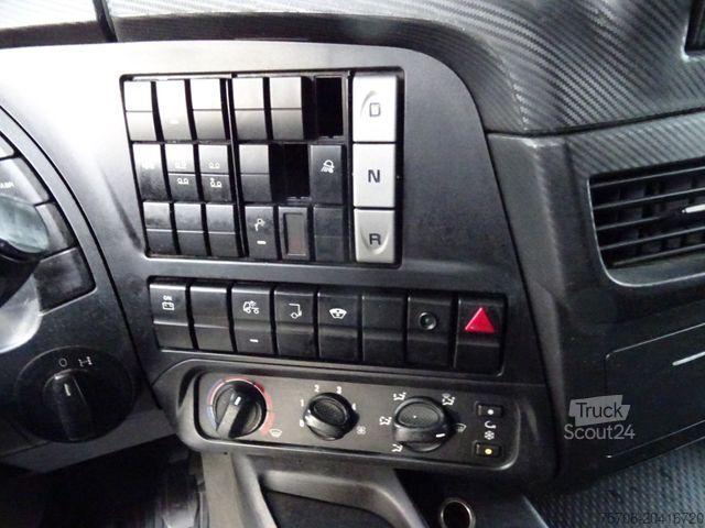 Içecek kamyonu IVECO 260 S 42*kpl. Zug*2x LBW*Lift/Lenk*Ret.*38 Pal.