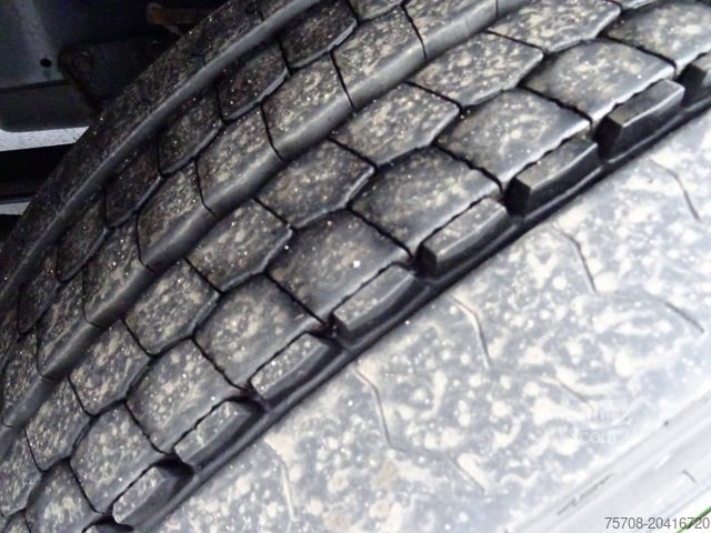 Içecek kamyonu IVECO 260 S 42*kpl. Zug*2x LBW*Lift/Lenk*Ret.*38 Pal.