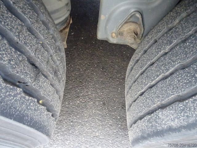 Içecek kamyonu IVECO 260 S 42*kpl. Zug*2x LBW*Lift/Lenk*Ret.*38 Pal.