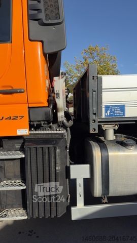 Вантажівка спеціального призначення UNIMOG Unimog U427