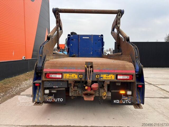 Portal arm system DAF CF 440 6x2*4 LAXO LD146VA-Z / PLATFORM L=5550-7...