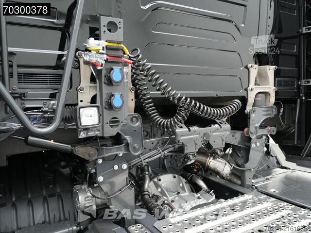 Standaard trekker Scania S460 4X2 NEW! Retarder Full-Air 2xTanks LED ACC...