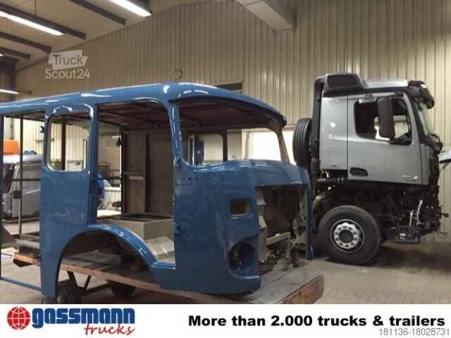 Autotransporter Mercedes-Benz LP710/32, Autotransporter