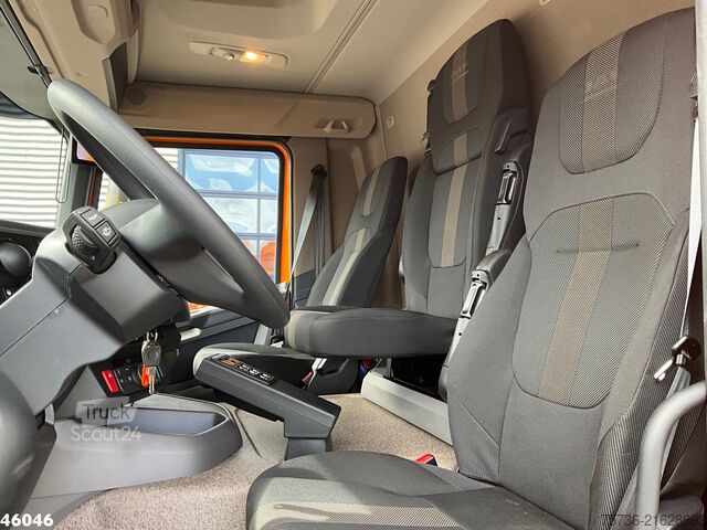 Vuilniswagen DAF FAG XD 300 Euro 6 Geesink 20m³