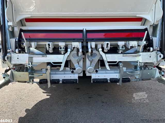 Vuilniswagen DAF FAG XD 300 Euro 6 Geesink 20m³