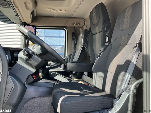 Vuilniswagen DAF FAG XD 300 Euro 6 Geesink 20m³
