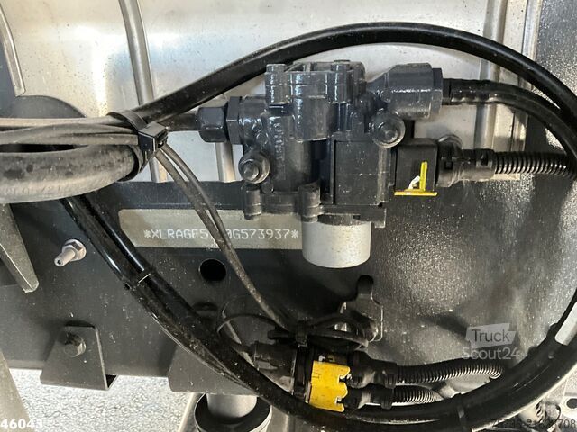 Vuilniswagen DAF FAG XD 300 Euro 6 Geesink 20m³