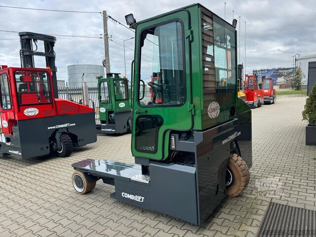 Fyrvägstruck Combilift C4500 /Triplex/Battery 2023 year