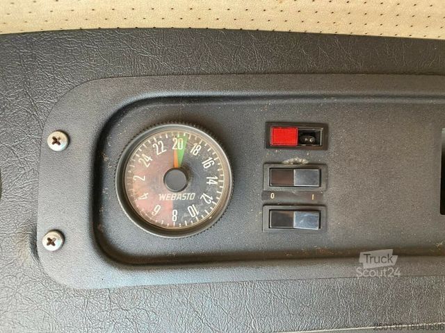 Standardowy ciągnik siodłowy MAN 19.281, 4x2, SZM Oldtimer