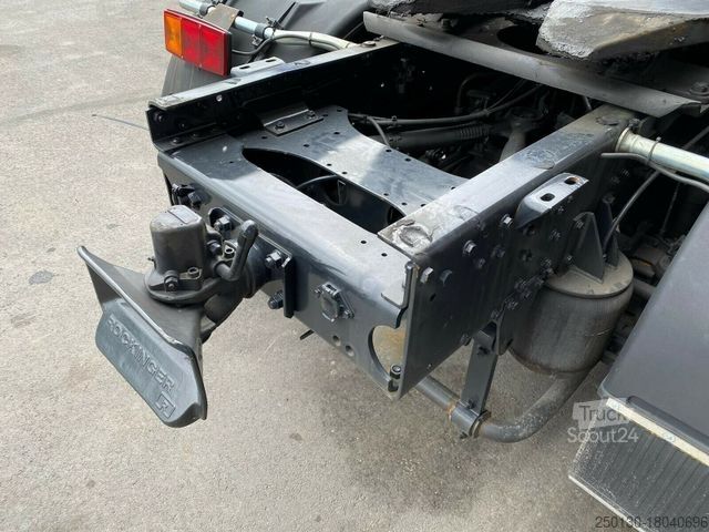 Standardowy ciągnik siodłowy MAN 19.281, 4x2, SZM Oldtimer