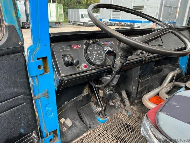 Autoutilitară basculantă trilaterală MERCEDES-BENZ LPK 813 Meiller Oldtimer