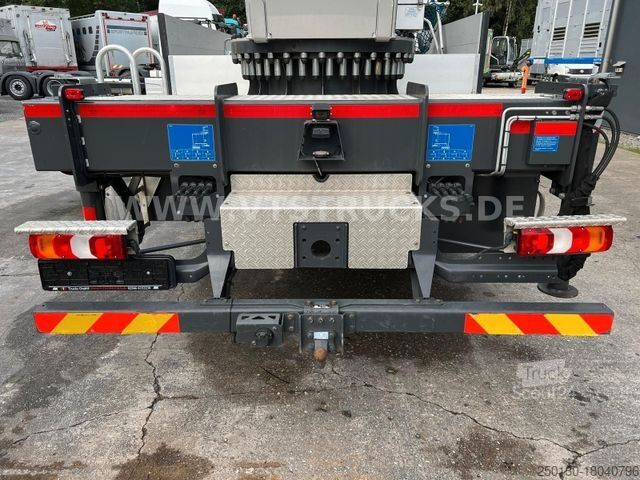 Kamyon üzerine monteli vinç MERCEDES-BENZ Atego 1223 4x2 Böcker-Dachdeckerkran