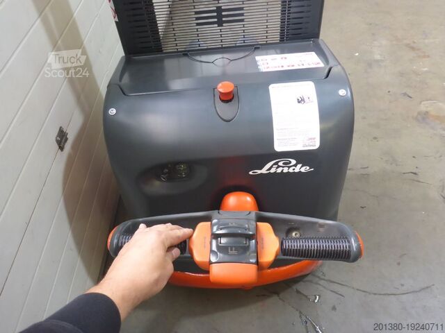 Handmatige stapelaar Linde L14