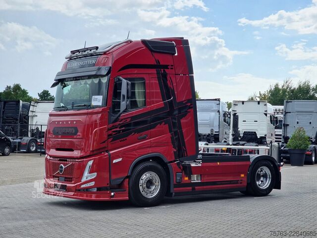 Standardni SZM Volvo FH 13.500 Aero Globetrotter XL 4x2 - New - Full...
