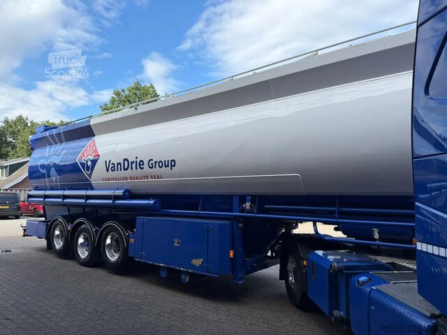 Silo Welgro N/A 56m3 Bulk/Silo 7 Compartimenten 2x Liftas C...
