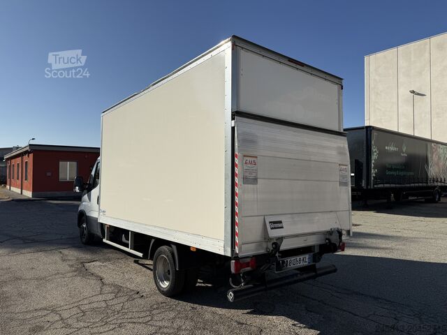 Geschlossener Lieferwagen Iveco daily 35-160